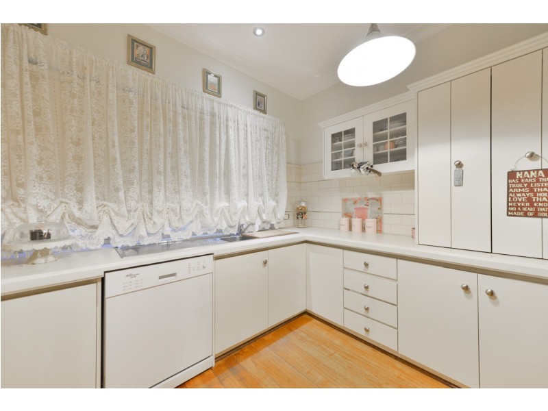 19 Eucalyptus Way, Maida Vale WA 6057