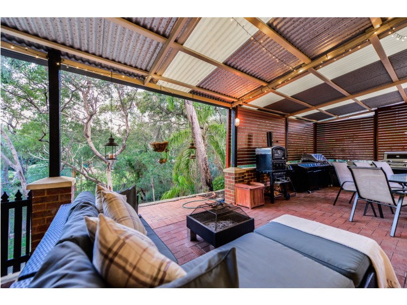 19 Eucalyptus Way, Maida Vale WA 6057