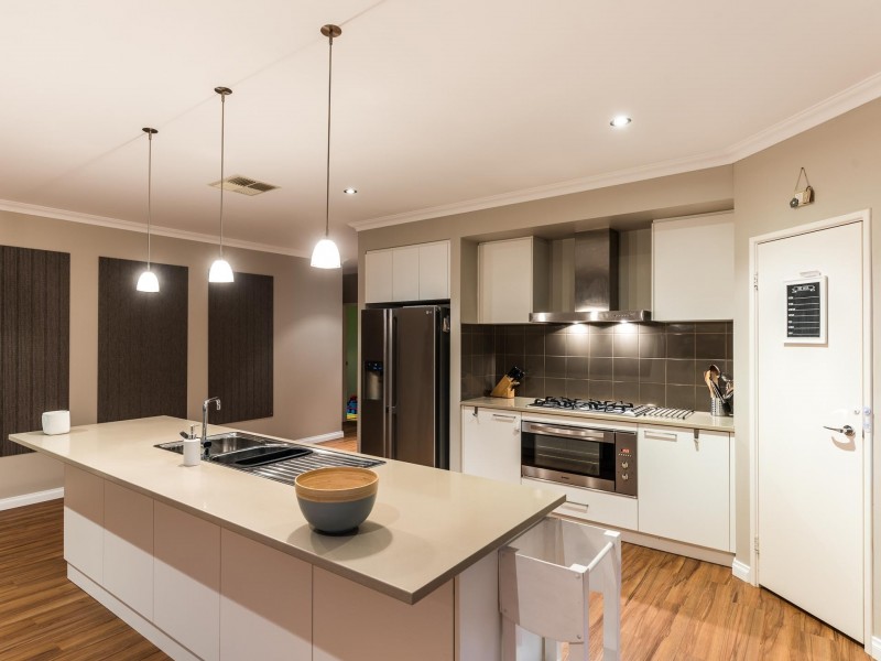 55 Prosperity Loop, Aubin Grove WA 6164