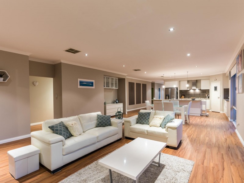 55 Prosperity Loop, Aubin Grove WA 6164