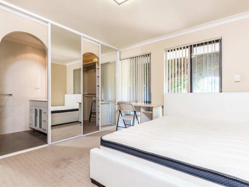 57 Nerida Way, Parkwood WA 6147