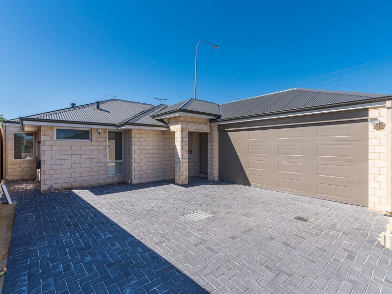 2/106 Spring Road, Thornlie WA 6108