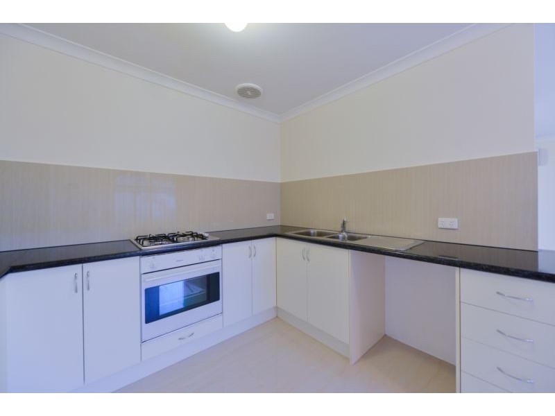 8/10 Marriot Street, Cannington WA 6107