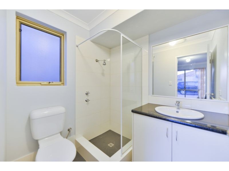 8/10 Marriot Street, Cannington WA 6107