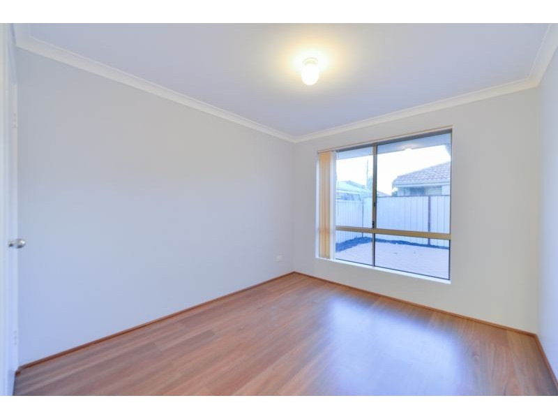 8/10 Marriot Street, Cannington WA 6107
