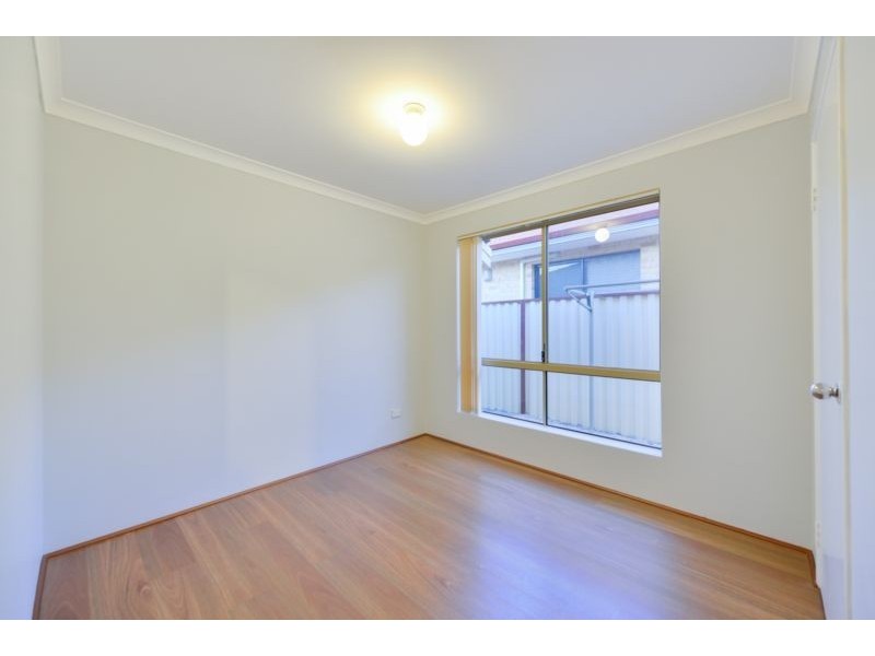 8/10 Marriot Street, Cannington WA 6107
