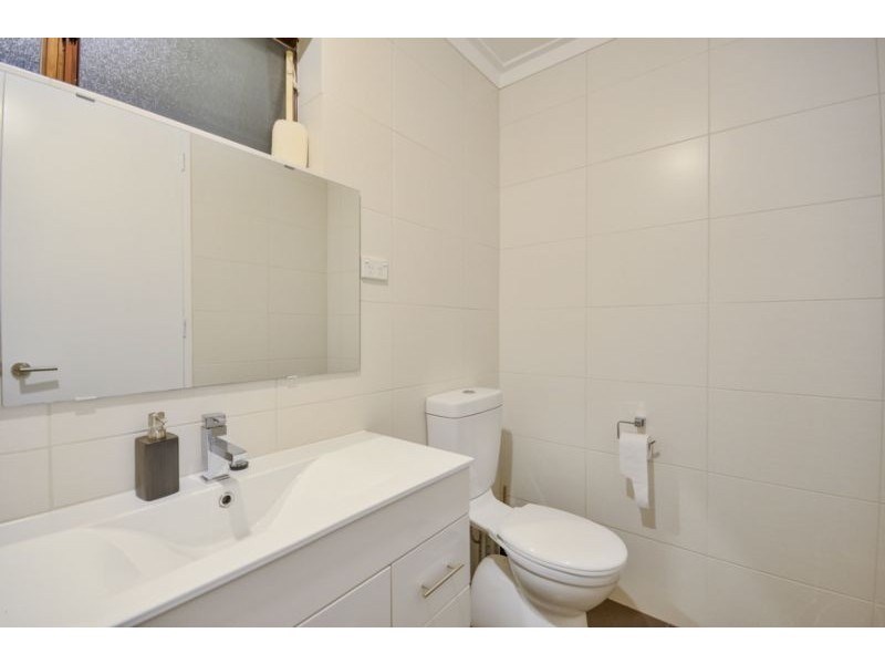 8 Galaxy Street, Beckenham WA 6107