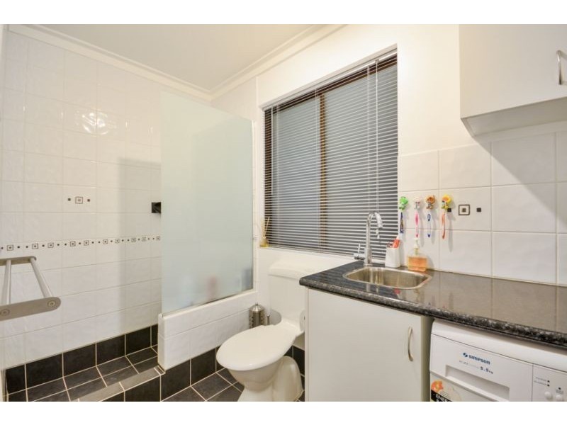 8 Galaxy Street, Beckenham WA 6107