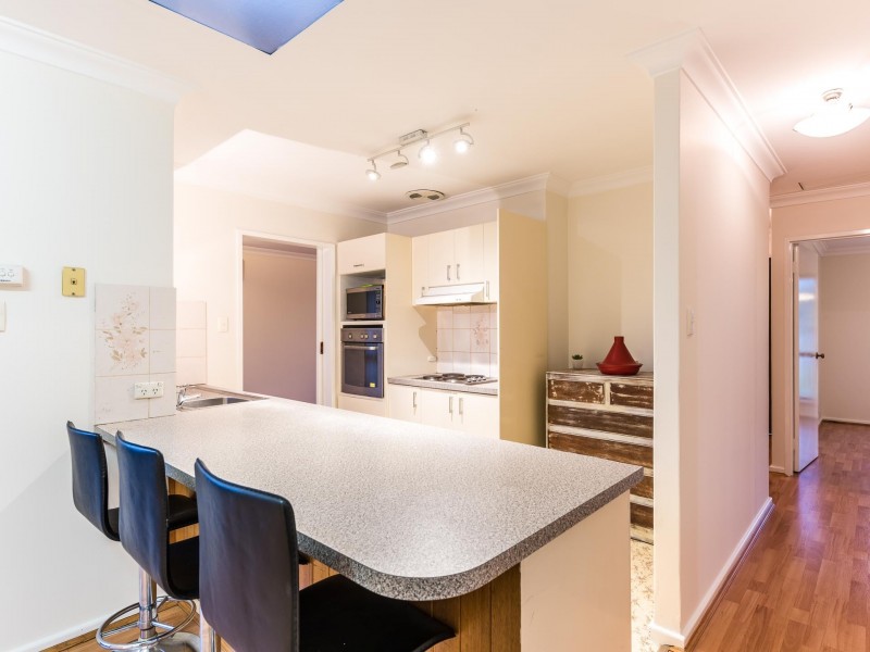 2 Tarun Court, Cannington WA 6107