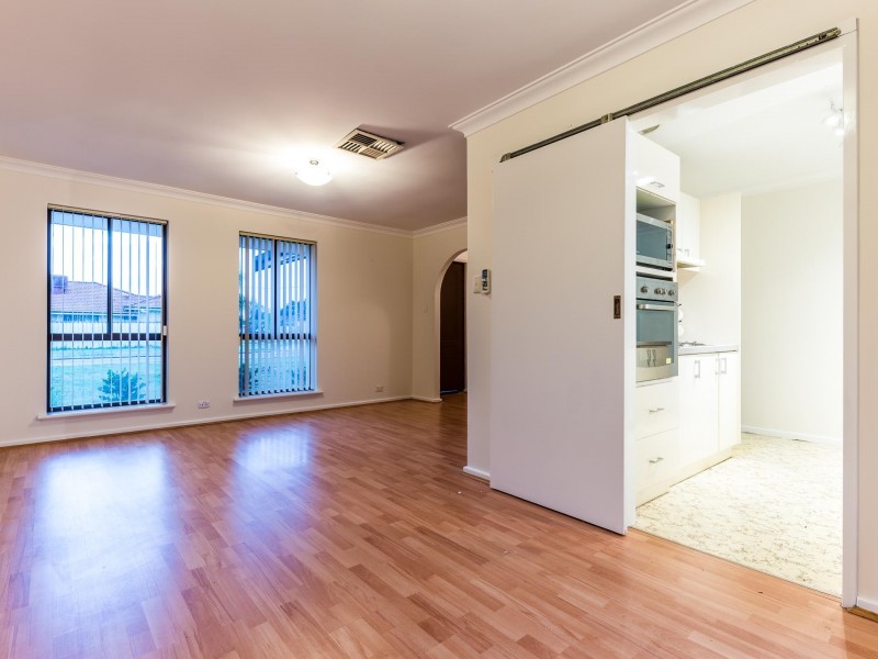 2 Tarun Court, Cannington WA 6107