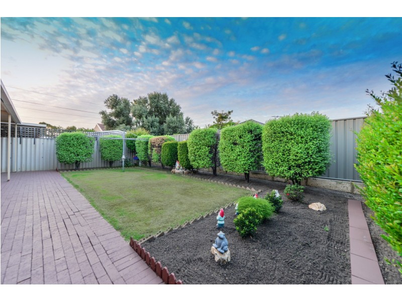 5/311 Wharf Street, Queens Park WA 6107