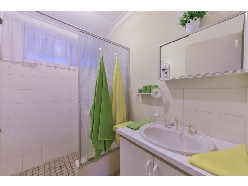 5/311 Wharf Street, Queens Park WA 6107