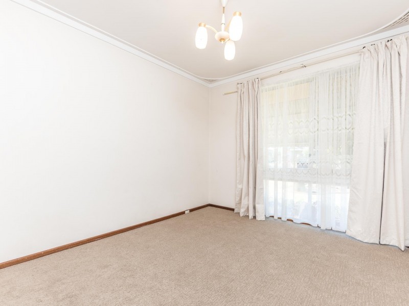 11 Brixton Street, Beckenham WA 6107