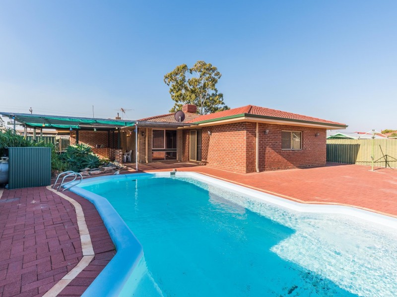 11 Brixton Street, Beckenham WA 6107