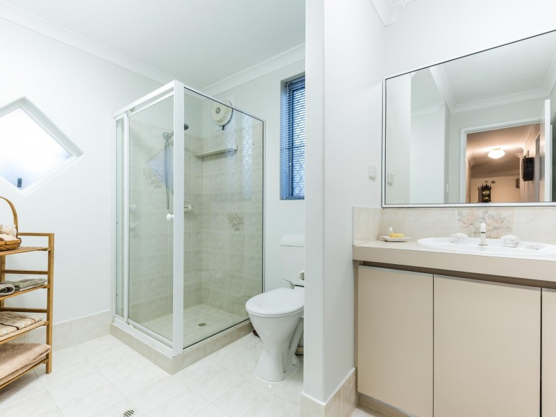 3/203 Melville Parade, Como WA 6152