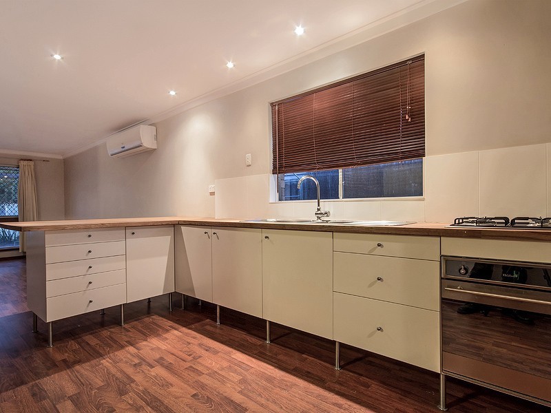 18 Galaxy Street, Beckenham WA 6107