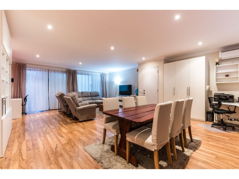 1/36 Mason Street, Cannington WA 6107