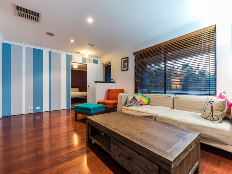 245 Station Street, East Cannington WA 6107