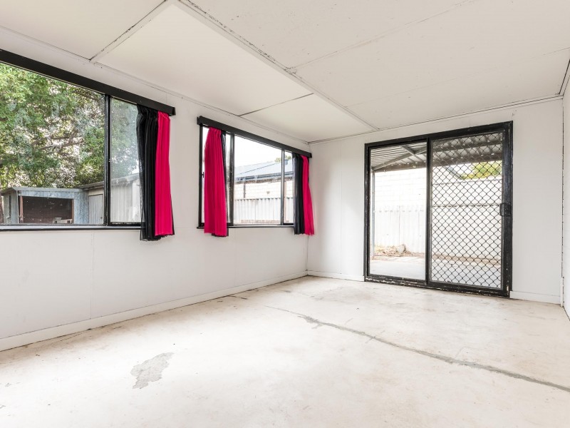 122 Attfield Street, Maddington WA 6109