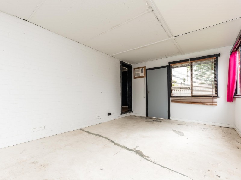 122 Attfield Street, Maddington WA 6109