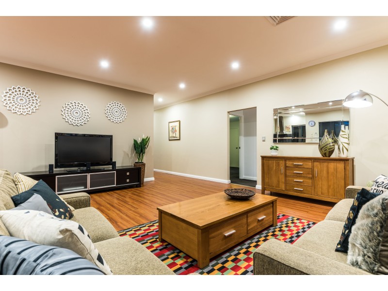 12 Gamenya Street, Canning Vale WA 6155