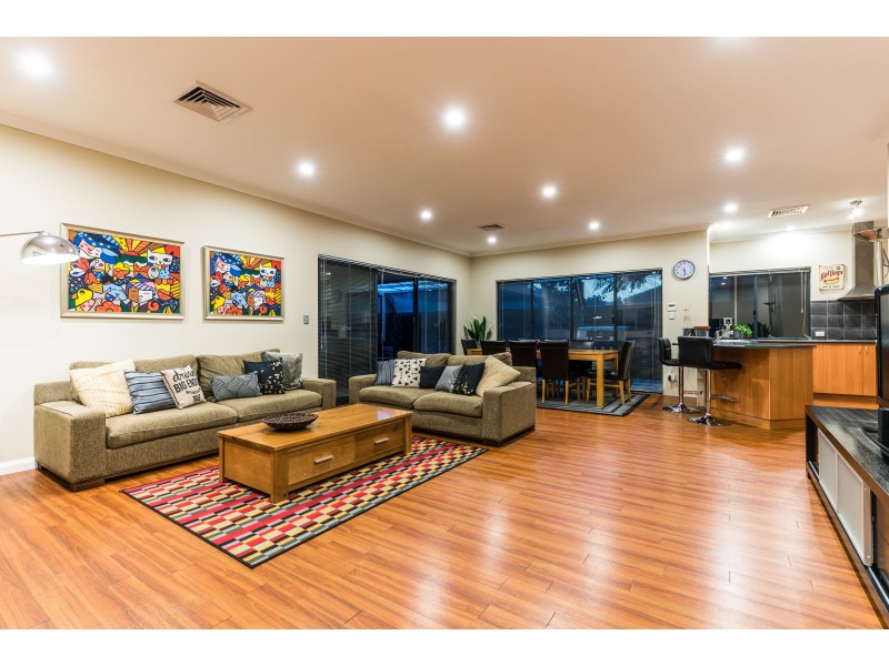 12 Gamenya Street, Canning Vale WA 6155