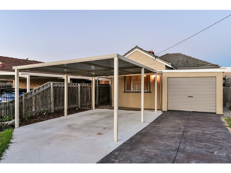 42 Derisleigh Street, Cannington WA 6107