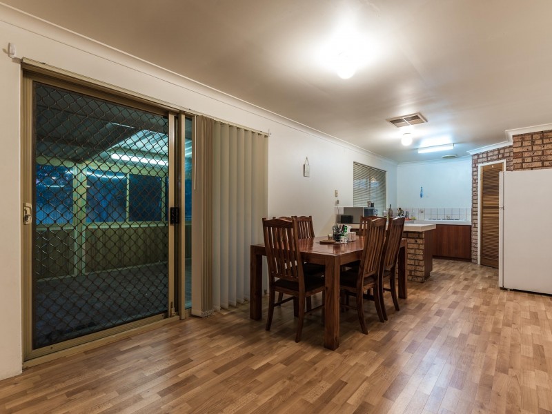 2/7 Tarun Court, Cannington WA 6107
