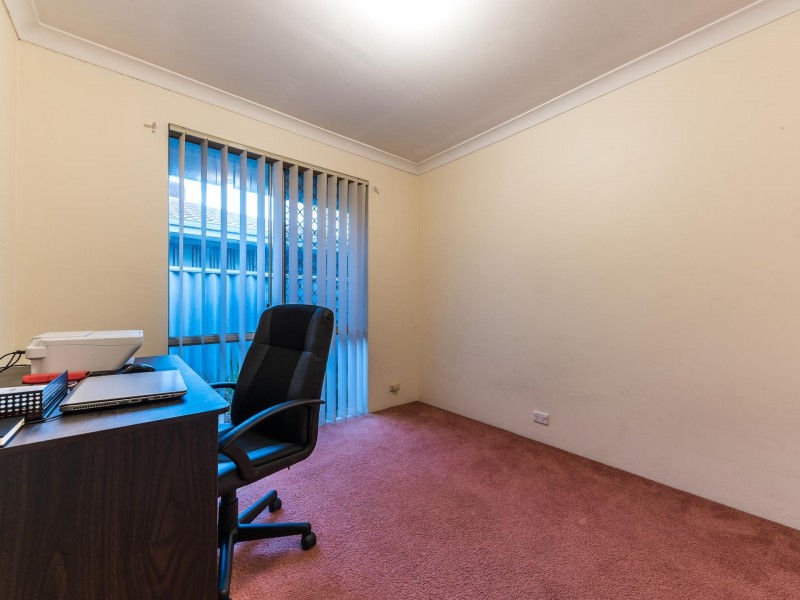 2/7 Tarun Court, Cannington WA 6107