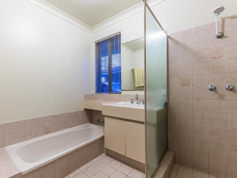 2/7 Tarun Court, Cannington WA 6107