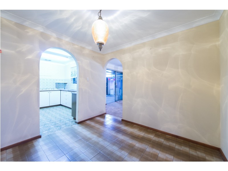 10 Gilchrist Street, Kenwick WA 6107