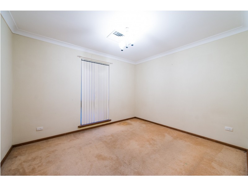 10 Gilchrist Street, Kenwick WA 6107