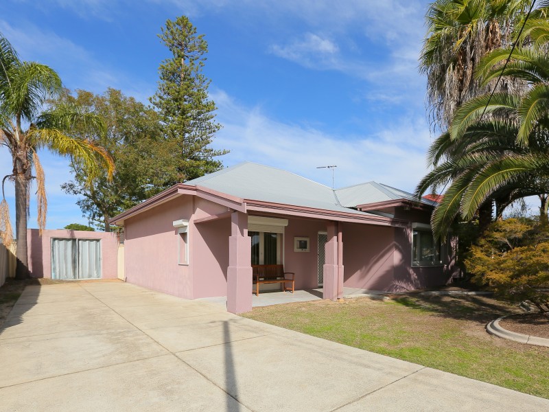 39 Stockman Way, Cannington WA 6107