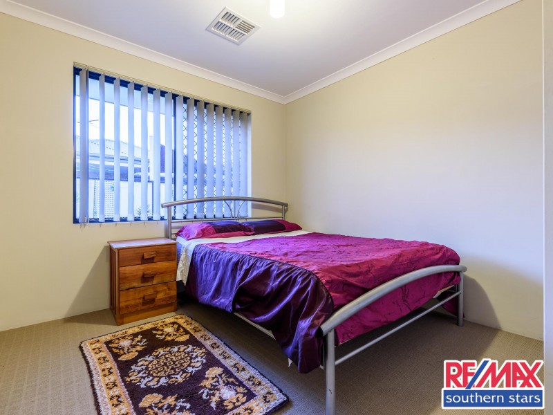 8 Tulip Way, East Cannington WA 6107