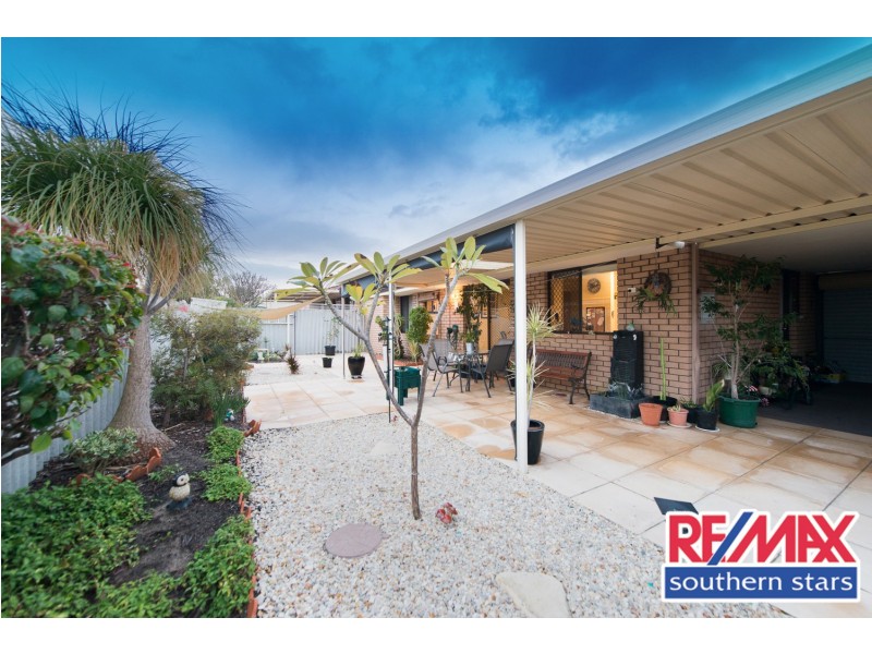 17/303 Wharf Street, Queens Park WA 6107