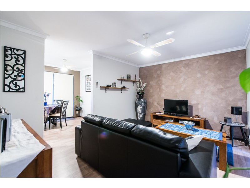 17/303 Wharf Street, Queens Park WA 6107