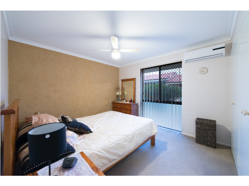 17/303 Wharf Street, Queens Park WA 6107