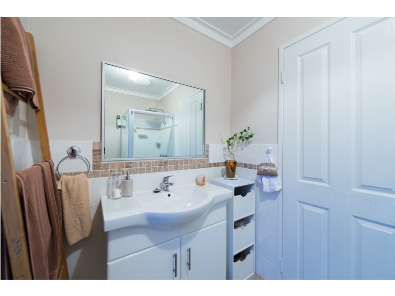 17/303 Wharf Street, Queens Park WA 6107