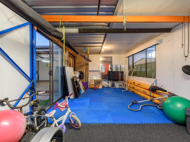 8A Doust Street, Cannington WA 6107