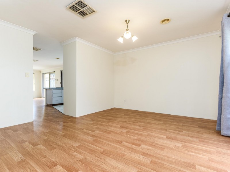 2a Fleming Avenue, Bentley WA 6102