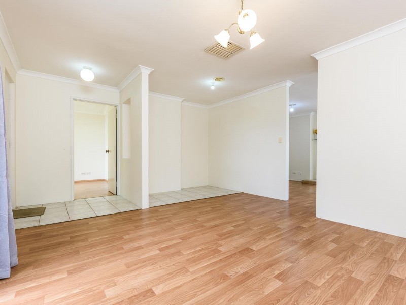 2a Fleming Avenue, Bentley WA 6102
