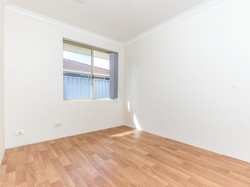 2a Fleming Avenue, Bentley WA 6102