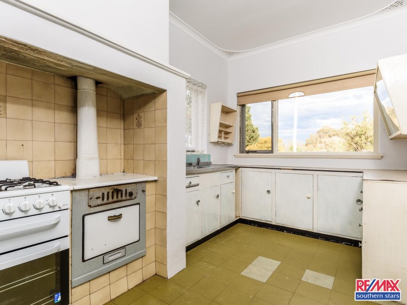 124 Gerard Street, East Cannington WA 6107