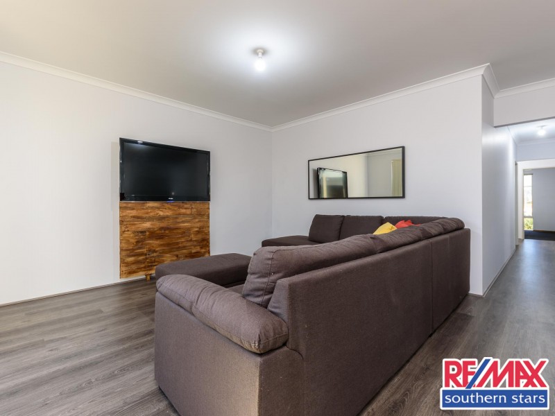 385 Banrock Drive, Ellenbrook WA 6069