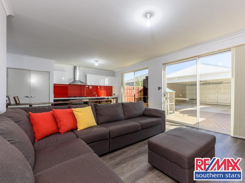 385 Banrock Drive, Ellenbrook WA 6069