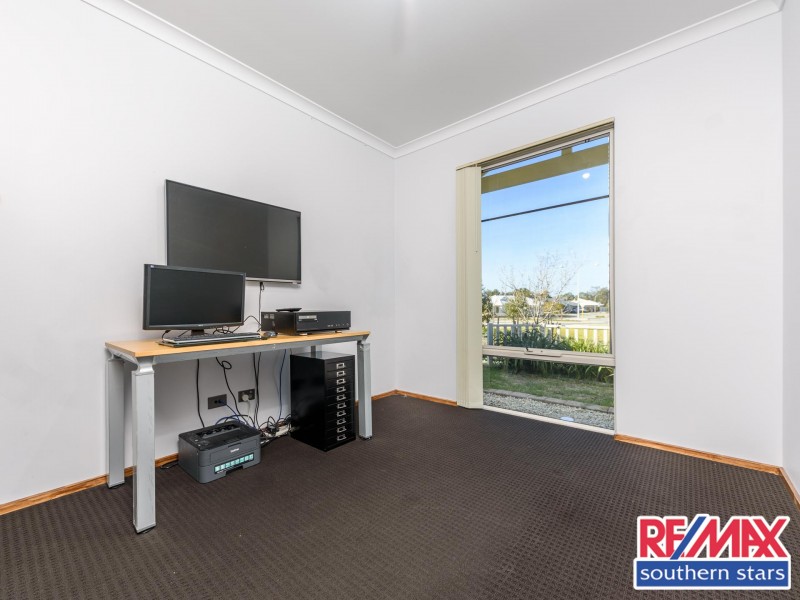 385 Banrock Drive, Ellenbrook WA 6069