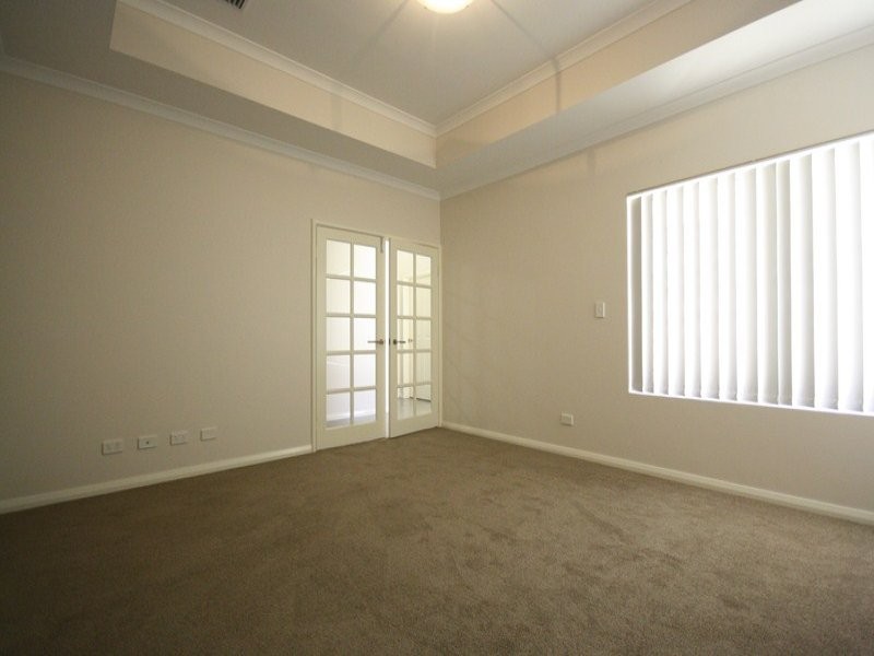 82B Lacey Street, Beckenham WA 6107