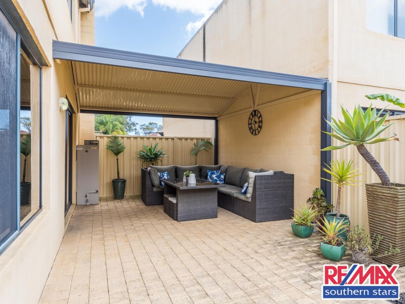 102 Station Street, East Cannington WA 6107