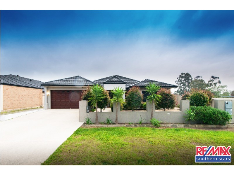 128 Station Street, East Cannington WA 6107