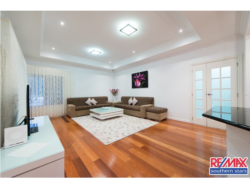 128 Station Street, East Cannington WA 6107